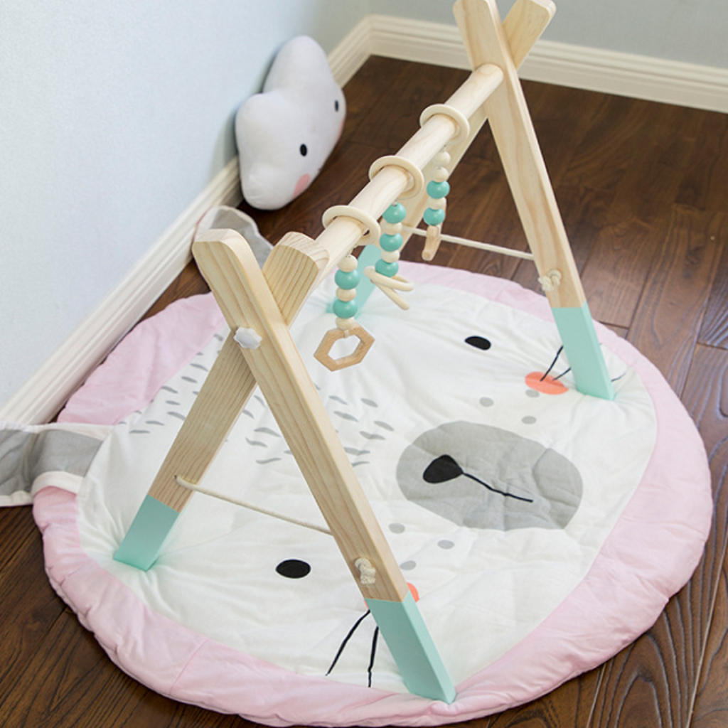 Foldable top baby gym