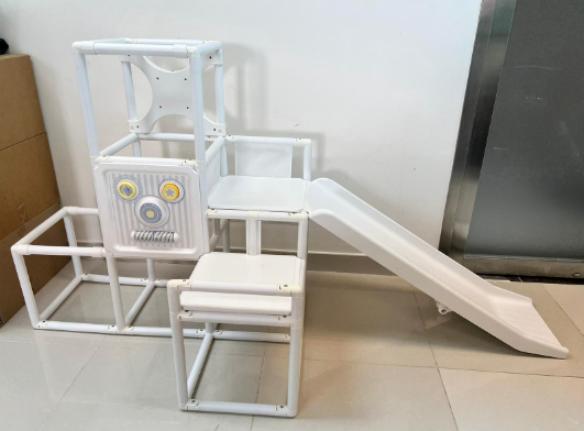 Nonaka Foldable Climbing Slide (White) $850 (90% New)